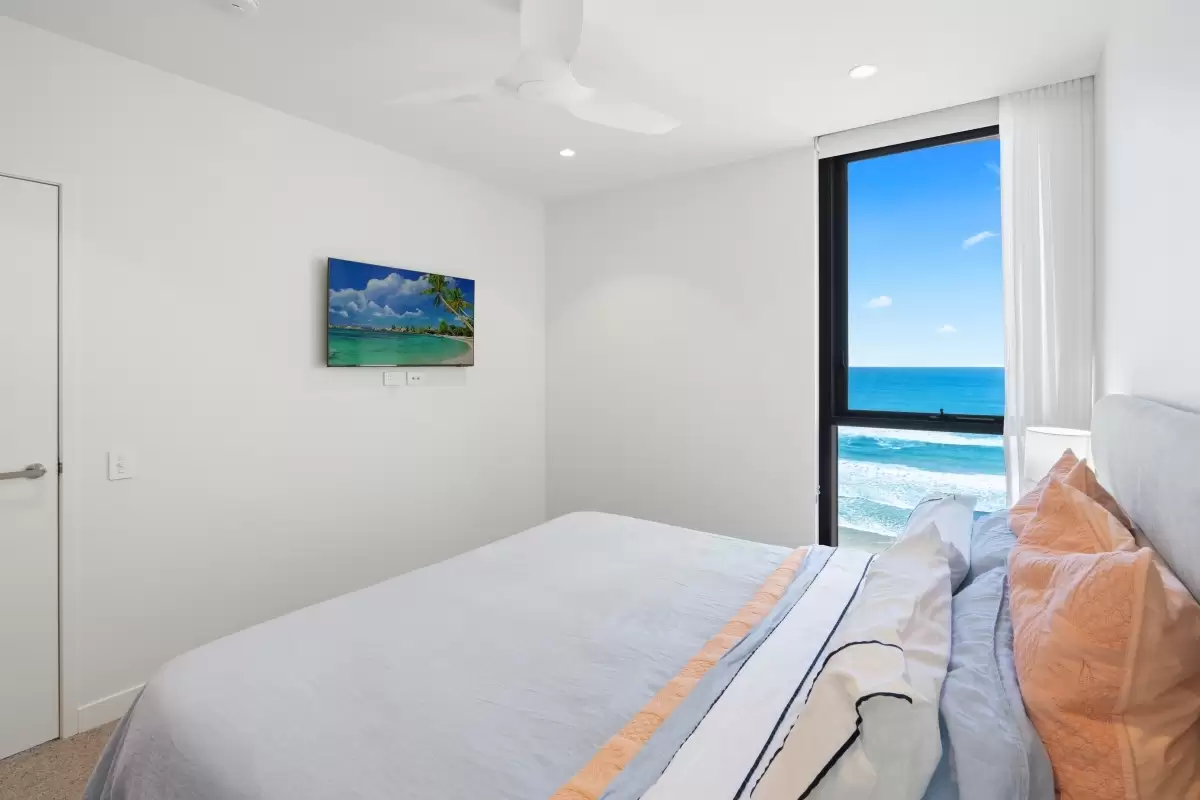 1202/4 Seventeenth Avenue, Palm Beach Sold by  - image 1