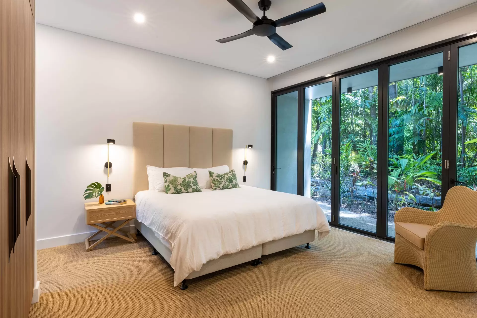 Unit 15/1 Rachel Carson Lane, Port Douglas For Sale by  - image 1
