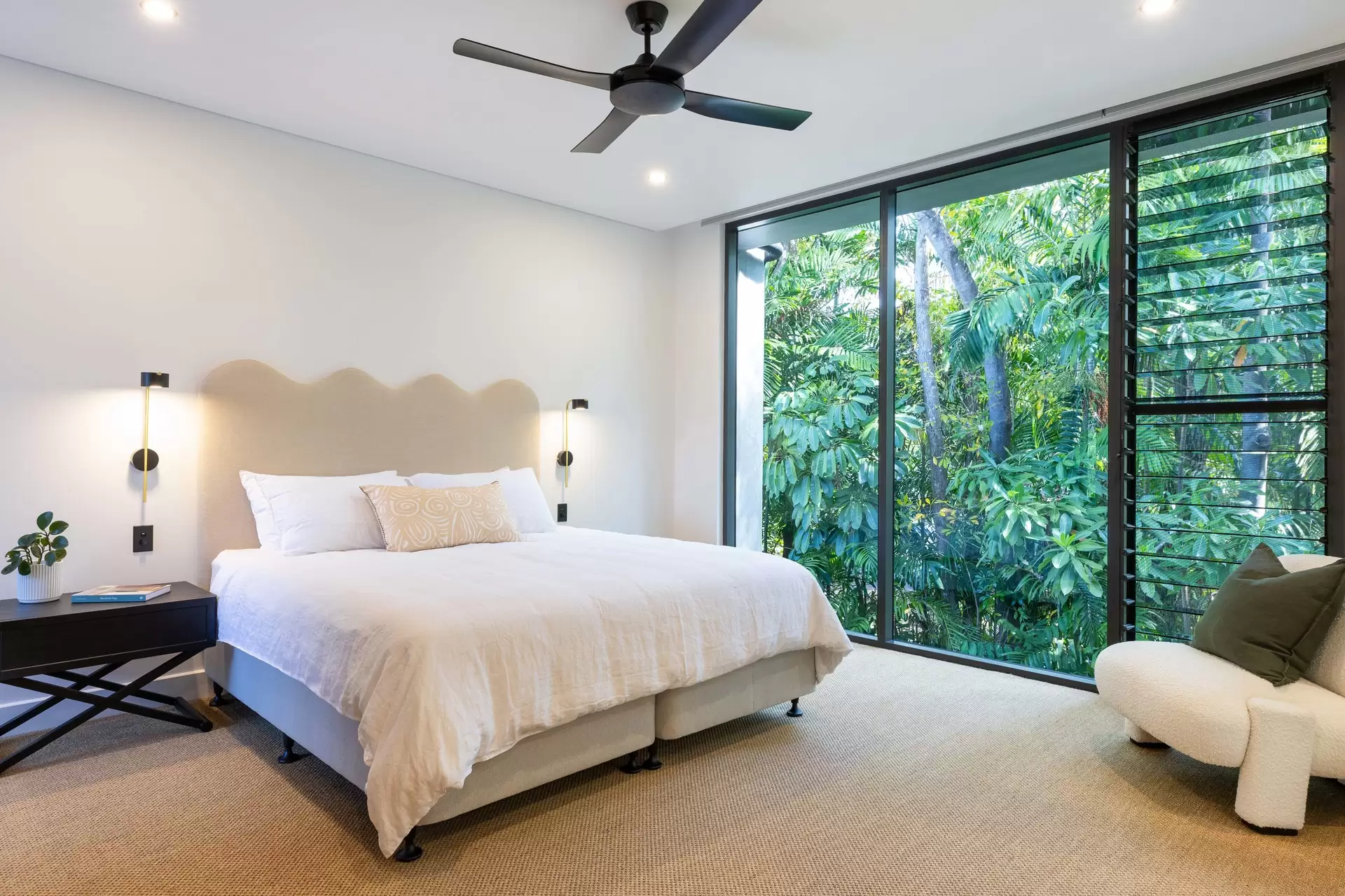 Unit 15/1 Rachel Carson Lane, Port Douglas For Sale by  - image 1