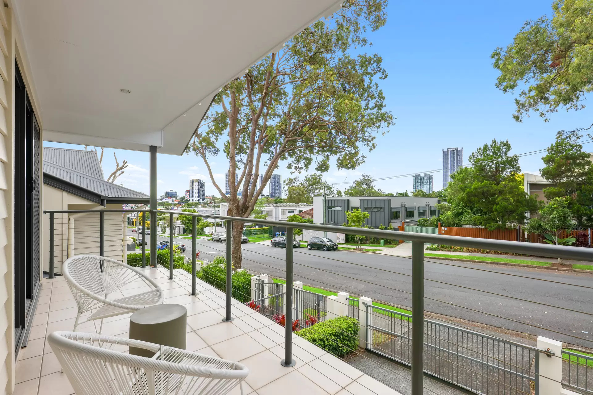 2/6 Egerton Street, Southport Sold by Queensland Sotheby's International Realty - image 1
