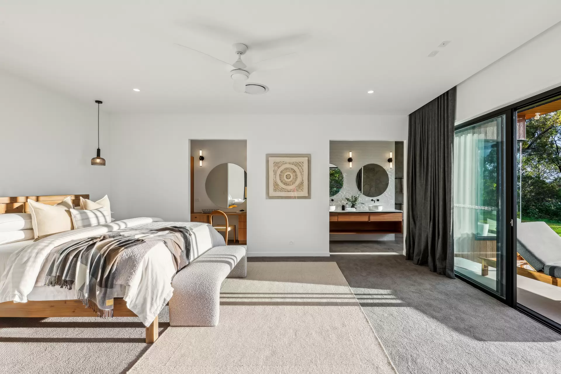 905B Main Western Road, Tamborine Mountain Sold by Queensland Sotheby's International Realty - image 1