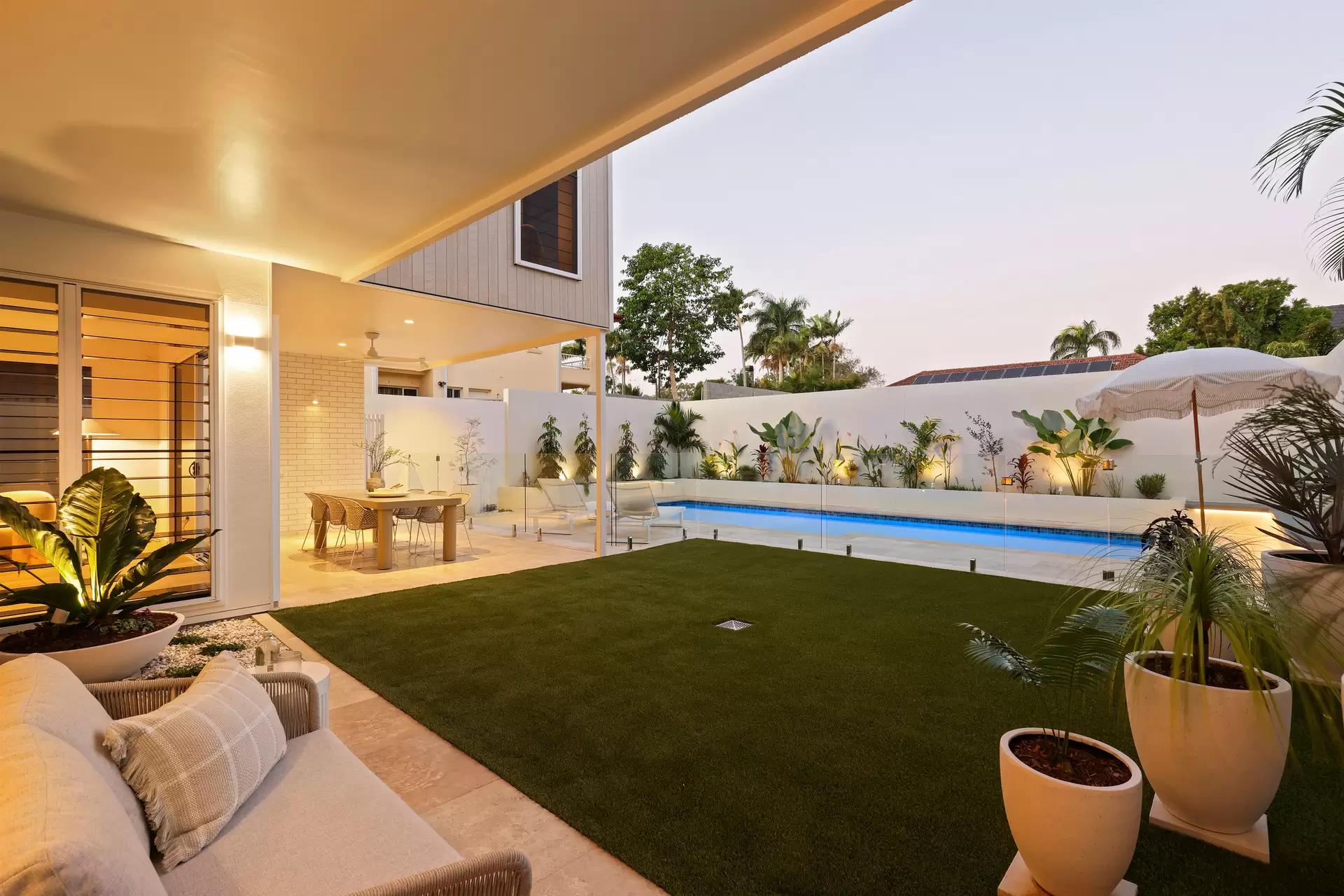 8A Harcourt Crescent, Southport Sold by Queensland Sotheby's International Realty - image 1