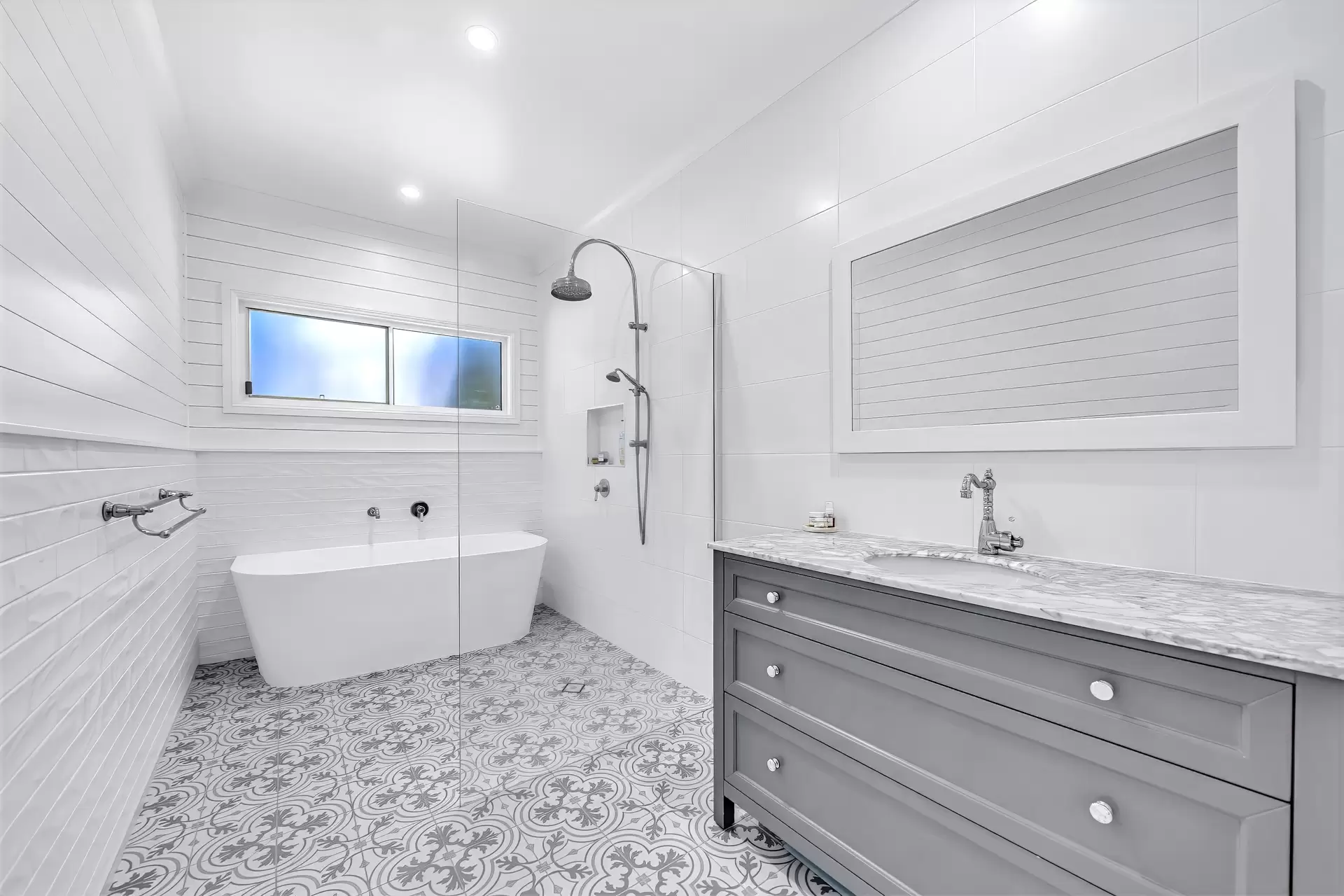24 John Street, Bowen Sold by Queensland Sotheby's International Realty - image 1