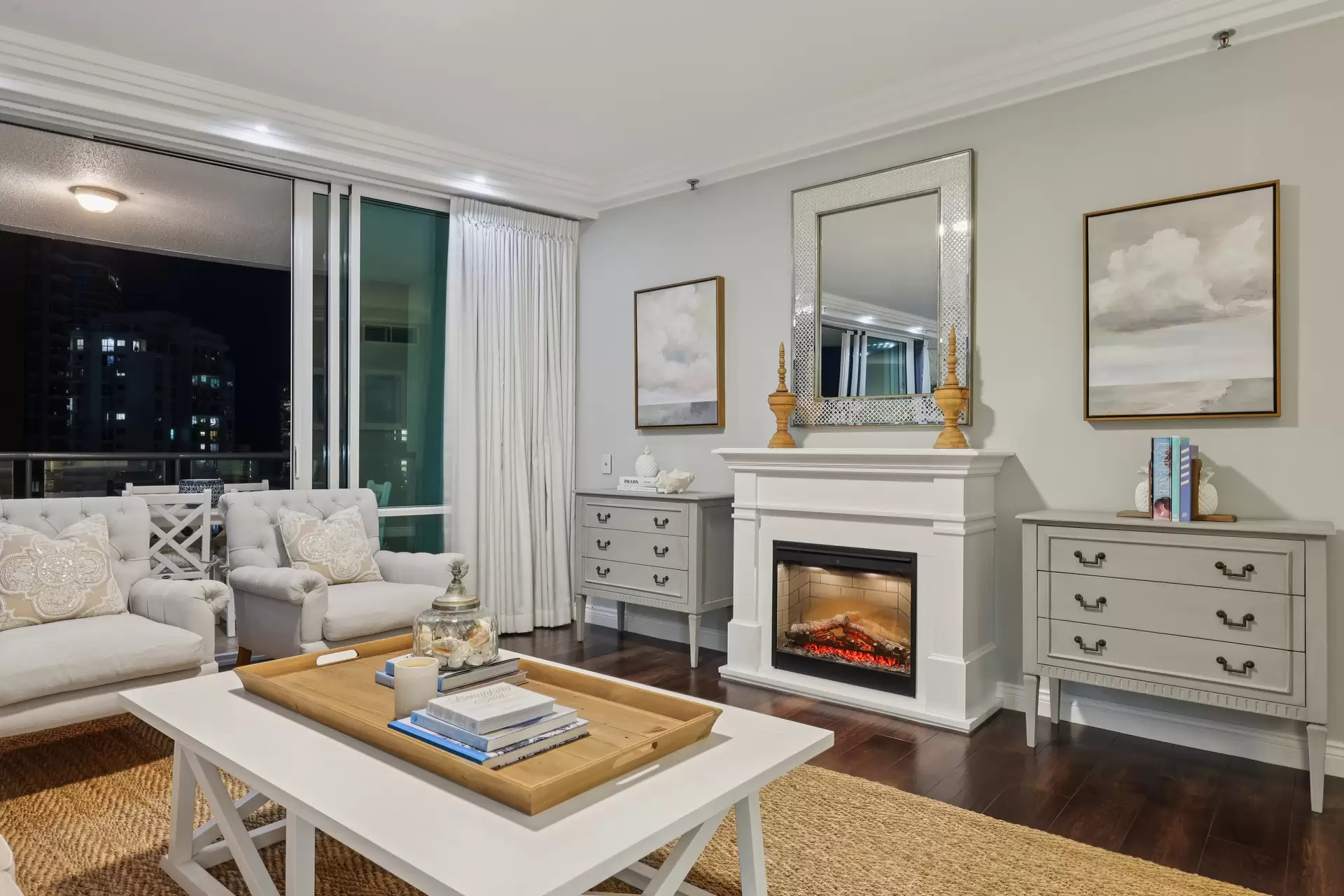 39/3 Tedder Avenue, Main Beach Sold by Queensland Sotheby's International Realty - image 1