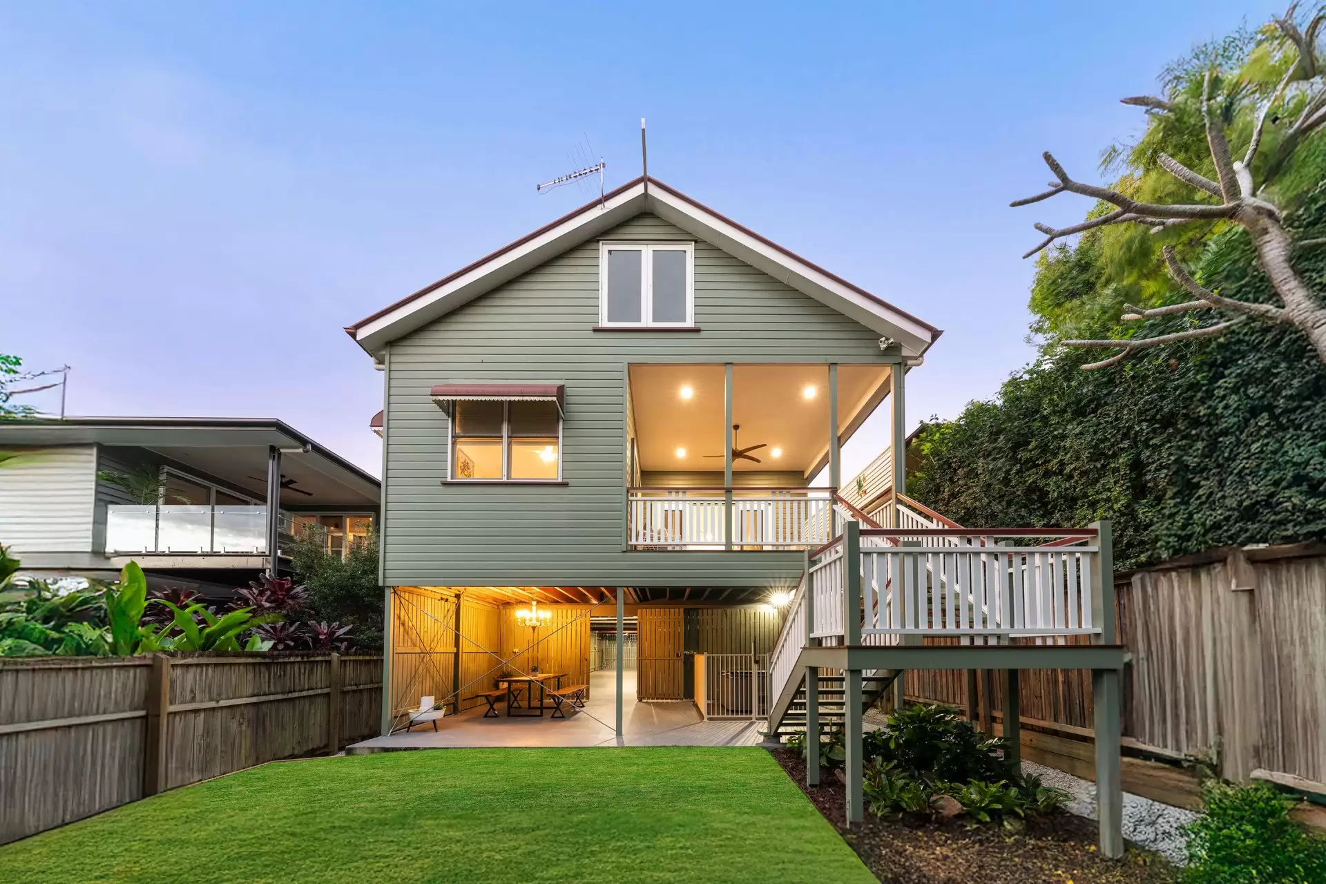24 Elizabeth Street, Paddington Sold by  - image 1