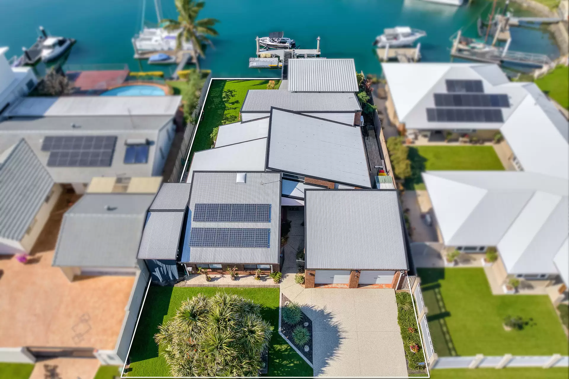 7 Anchorage Drive, Raby Bay Sold by  - image 1