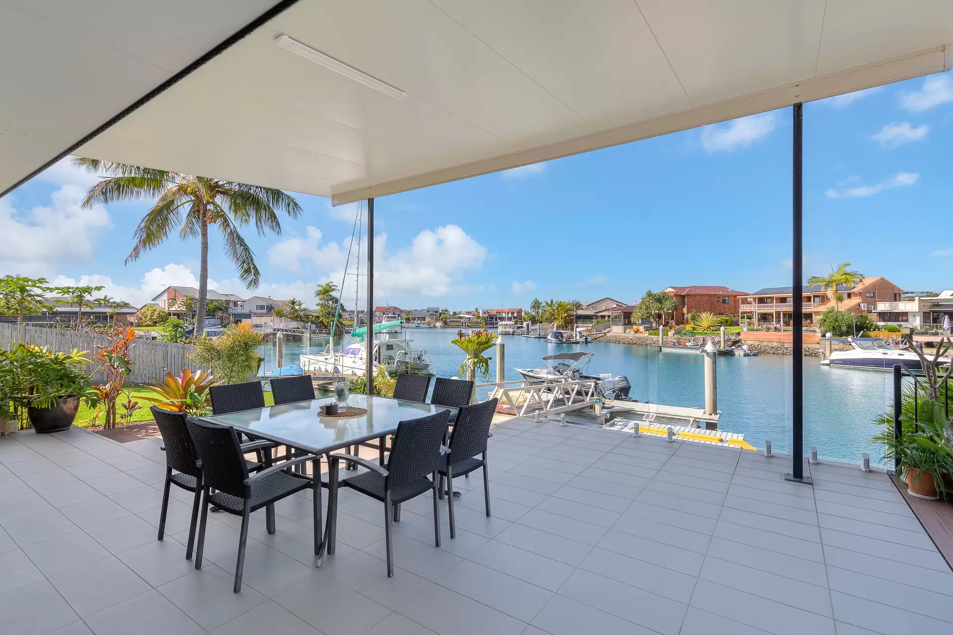 7 Anchorage Drive, Raby Bay Sold by  - image 1