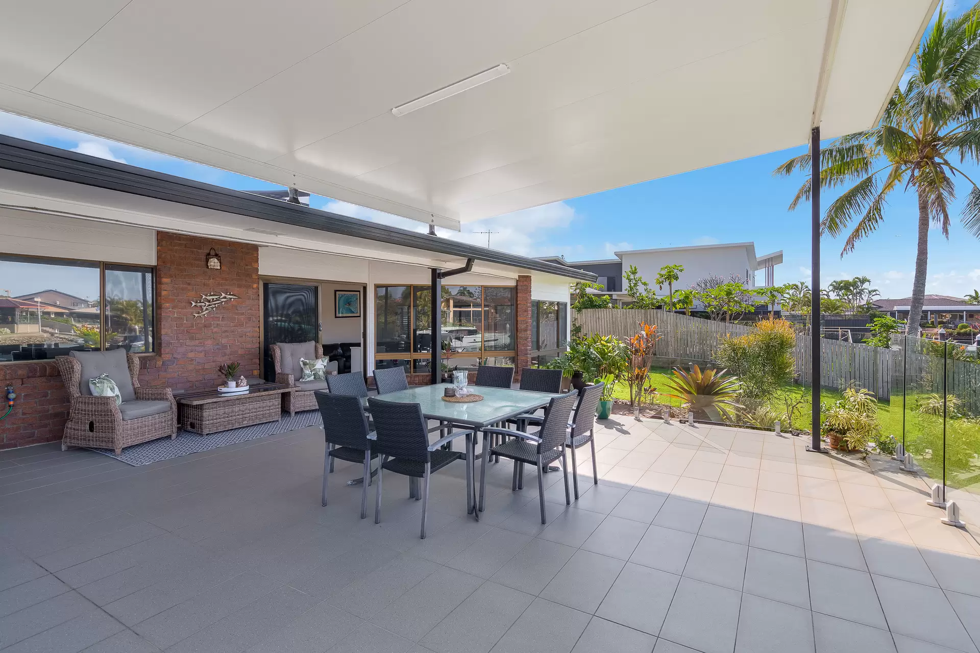 7 Anchorage Drive, Raby Bay Sold by  - image 1