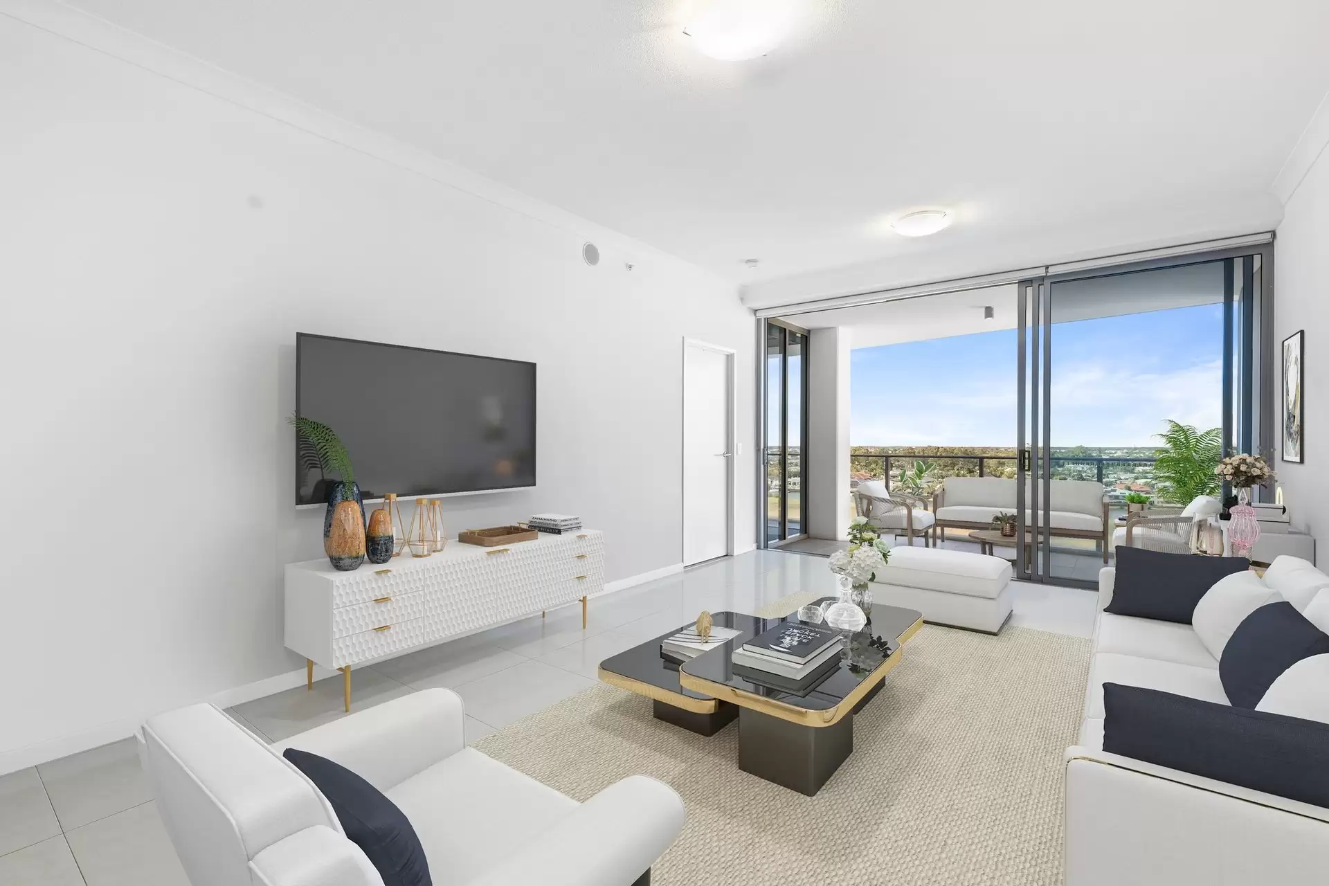 2803/25-31 East Quay Drive, Biggera Waters Sold by  - image 1