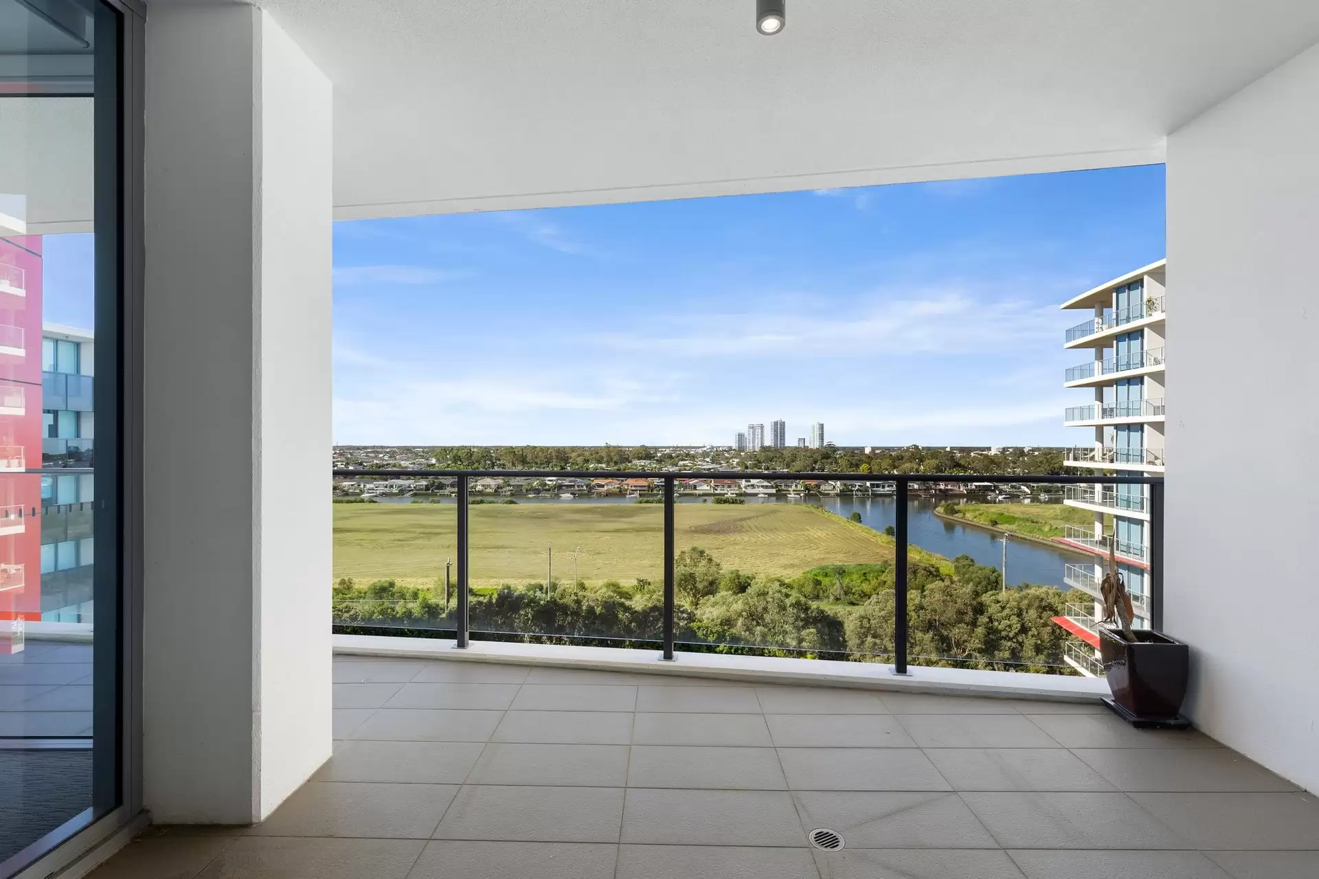 2803/25-31 East Quay Drive, Biggera Waters Sold by  - image 1