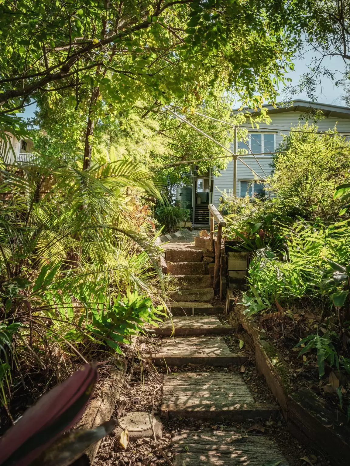 33 Cotswold Street, Carina Sold by  - image 1