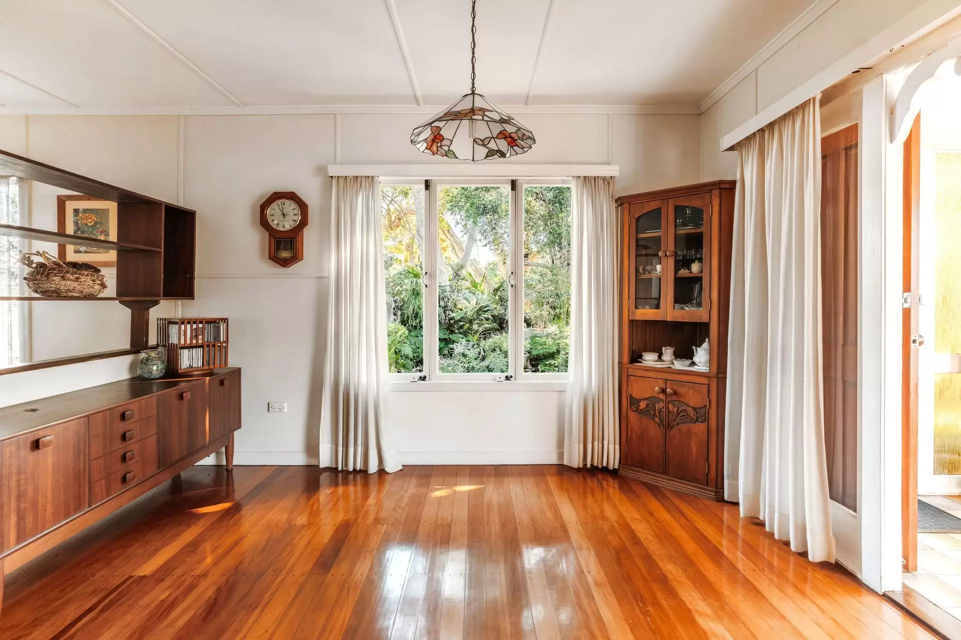 33 Cotswold Street, Carina Sold by  - image 1