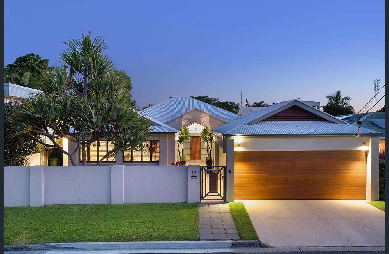 12 Yacht Street, Southport Sold by Queensland Sotheby's International Realty - image 1