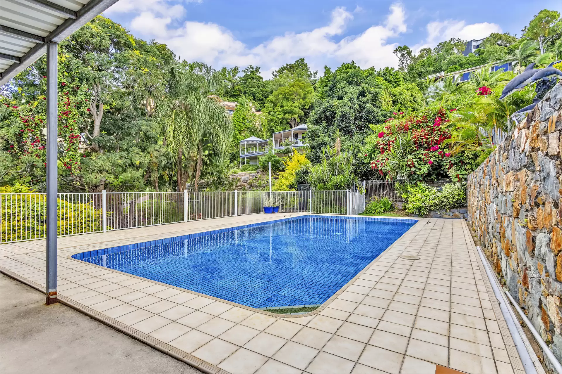 5 Kara Crescent, Airlie Beach Sold by Queensland Sotheby's International Realty - image 1