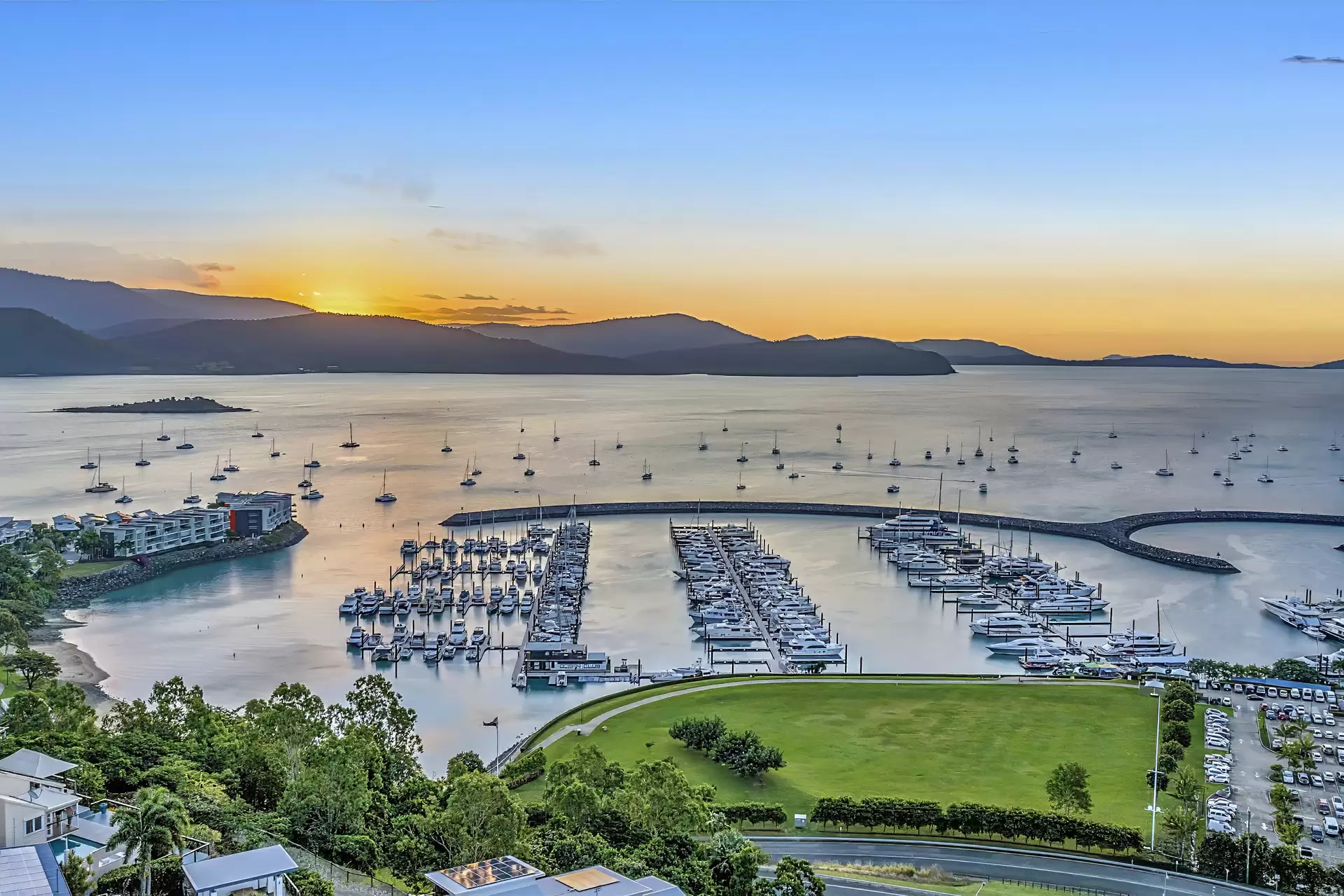 5 Kara Crescent, Airlie Beach Sold by Queensland Sotheby's International Realty - image 1