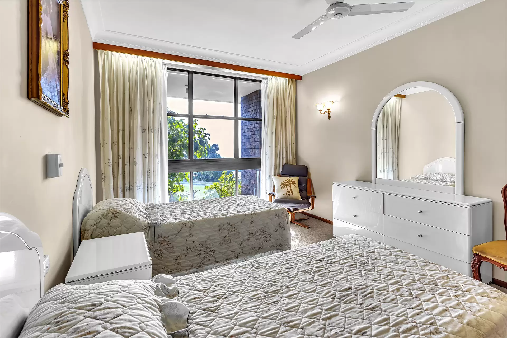 5 Kara Crescent, Airlie Beach Sold by Queensland Sotheby's International Realty - image 1