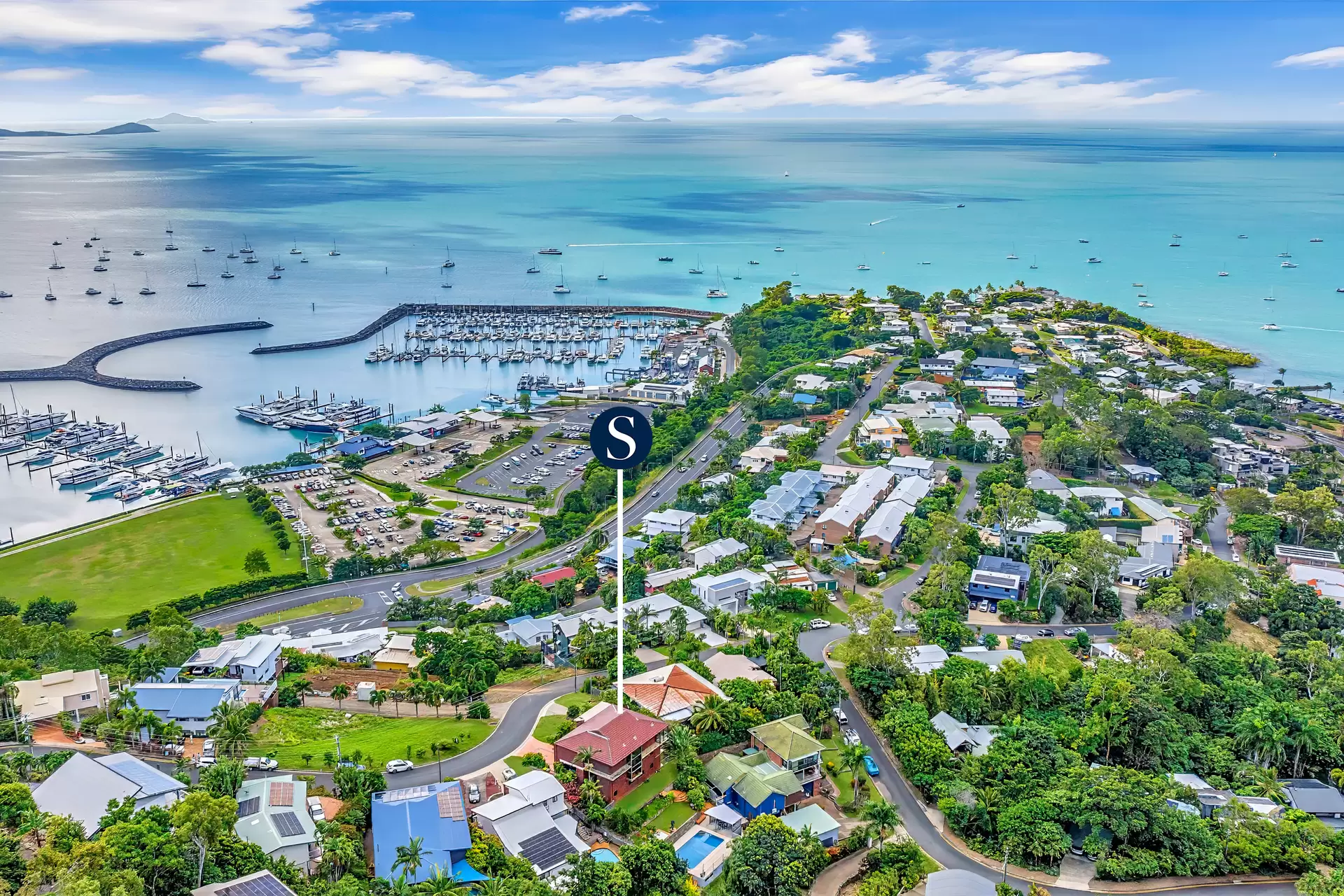 5 Kara Crescent, Airlie Beach Sold by Queensland Sotheby's International Realty - image 1