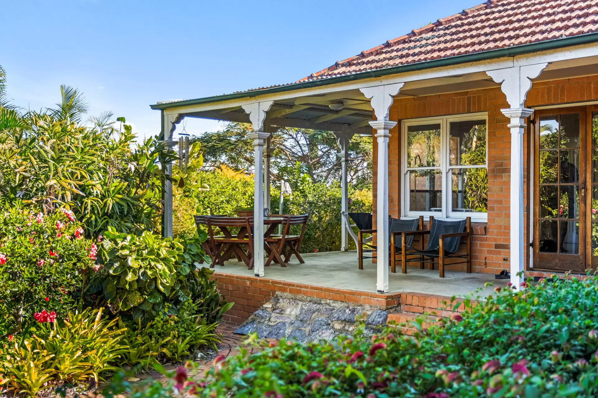 48 Highcrest Avenue, Wavell Heights Sold by Queensland Sotheby's International Realty - image 1