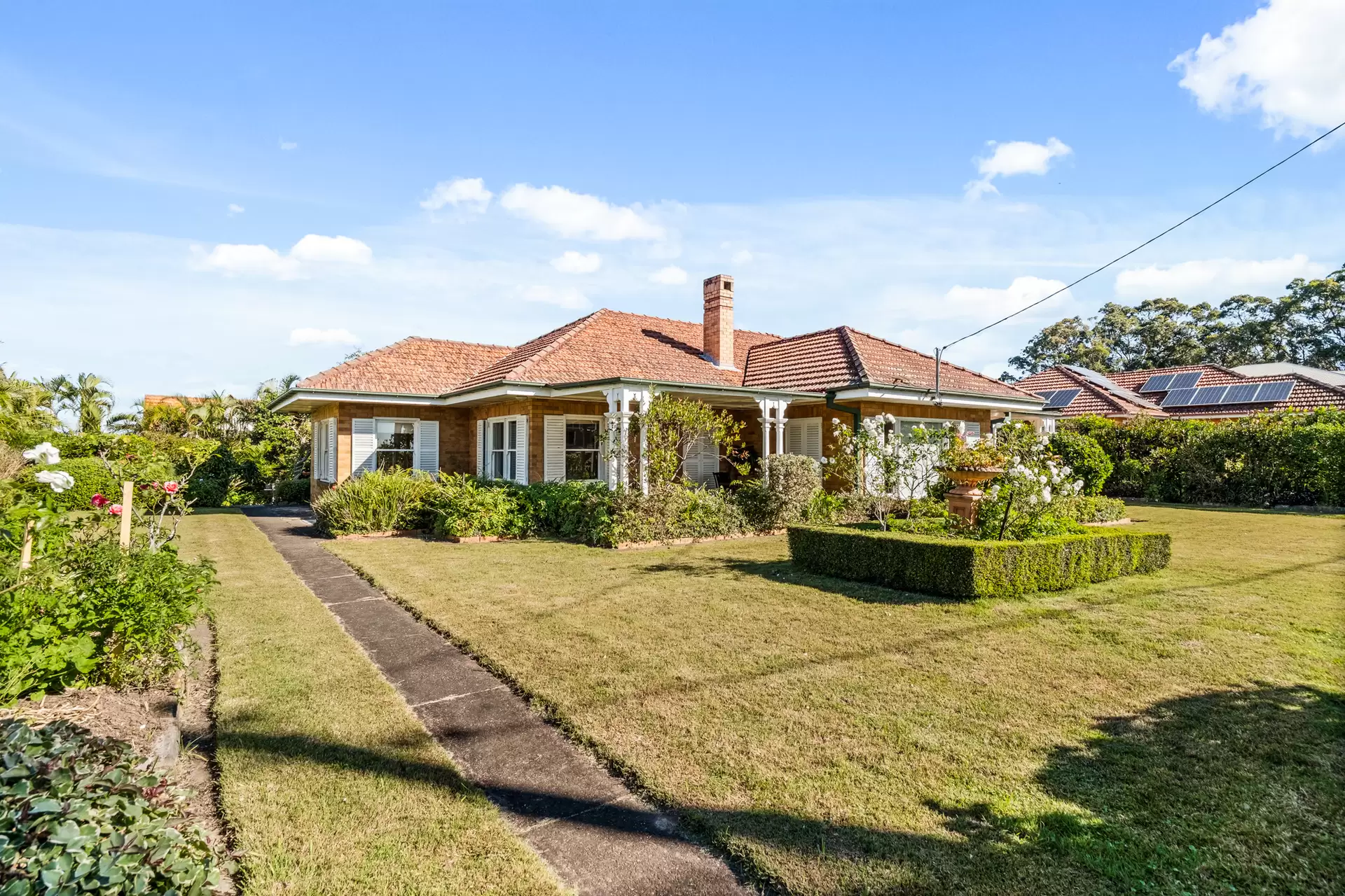 48 Highcrest Avenue, Wavell Heights Sold by Queensland Sotheby's International Realty - image 1