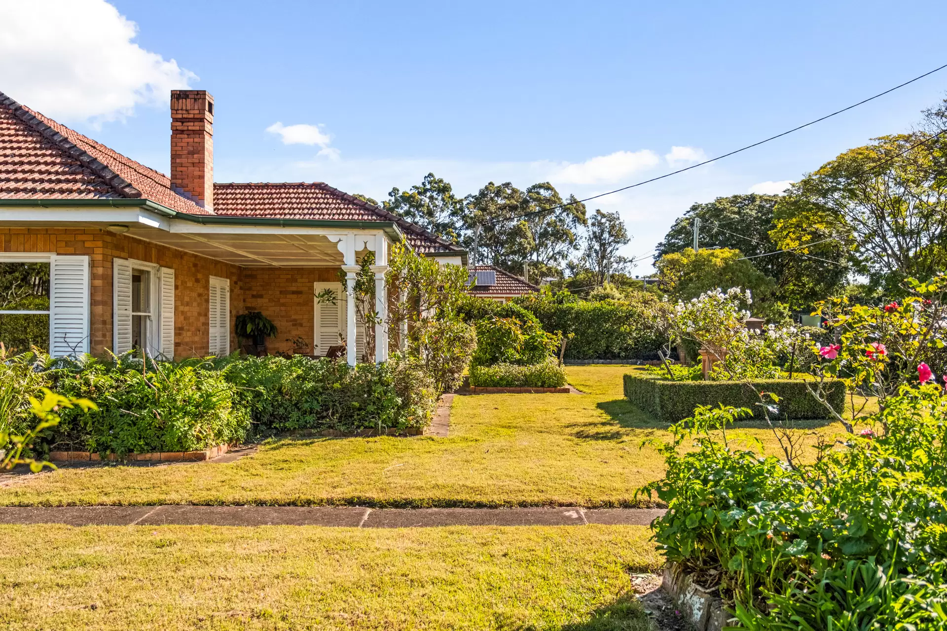 48 Highcrest Avenue, Wavell Heights Sold by Queensland Sotheby's International Realty - image 1