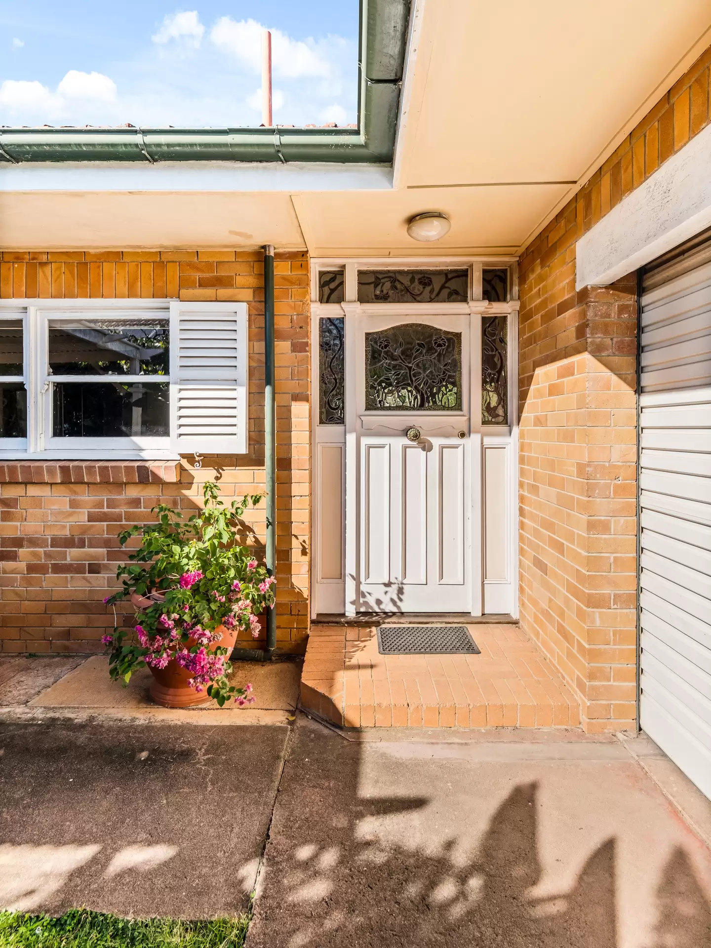48 Highcrest Avenue, Wavell Heights Sold by Queensland Sotheby's International Realty - image 1