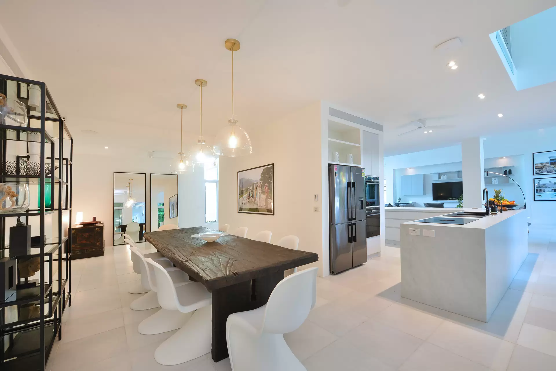19 Beachfront Mirage Drive, Port Douglas Sold by Queensland Sotheby's International Realty - image 1