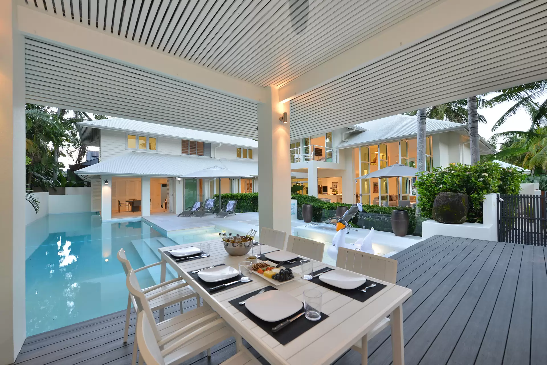 19 Beachfront Mirage Drive, Port Douglas Sold by Queensland Sotheby's International Realty - image 1