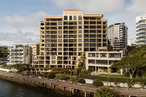 601/241 Wellington Road, East Brisbane Sold by Queensland Sotheby's International Realty