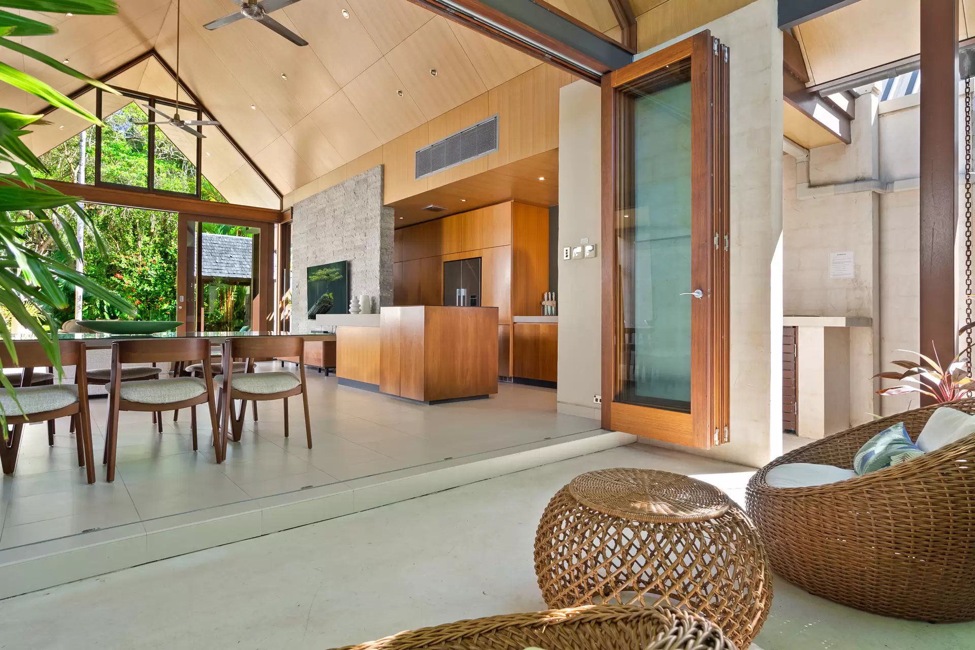 29 Bale Drive, Port Douglas Sold by Queensland Sotheby's International Realty - image 1