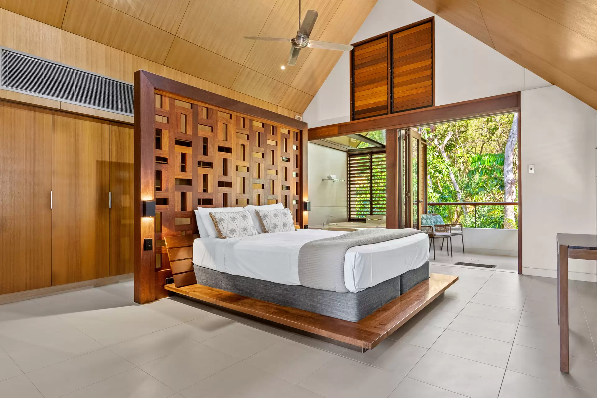 29 Bale Drive, Port Douglas Sold by Queensland Sotheby's International Realty - image 1