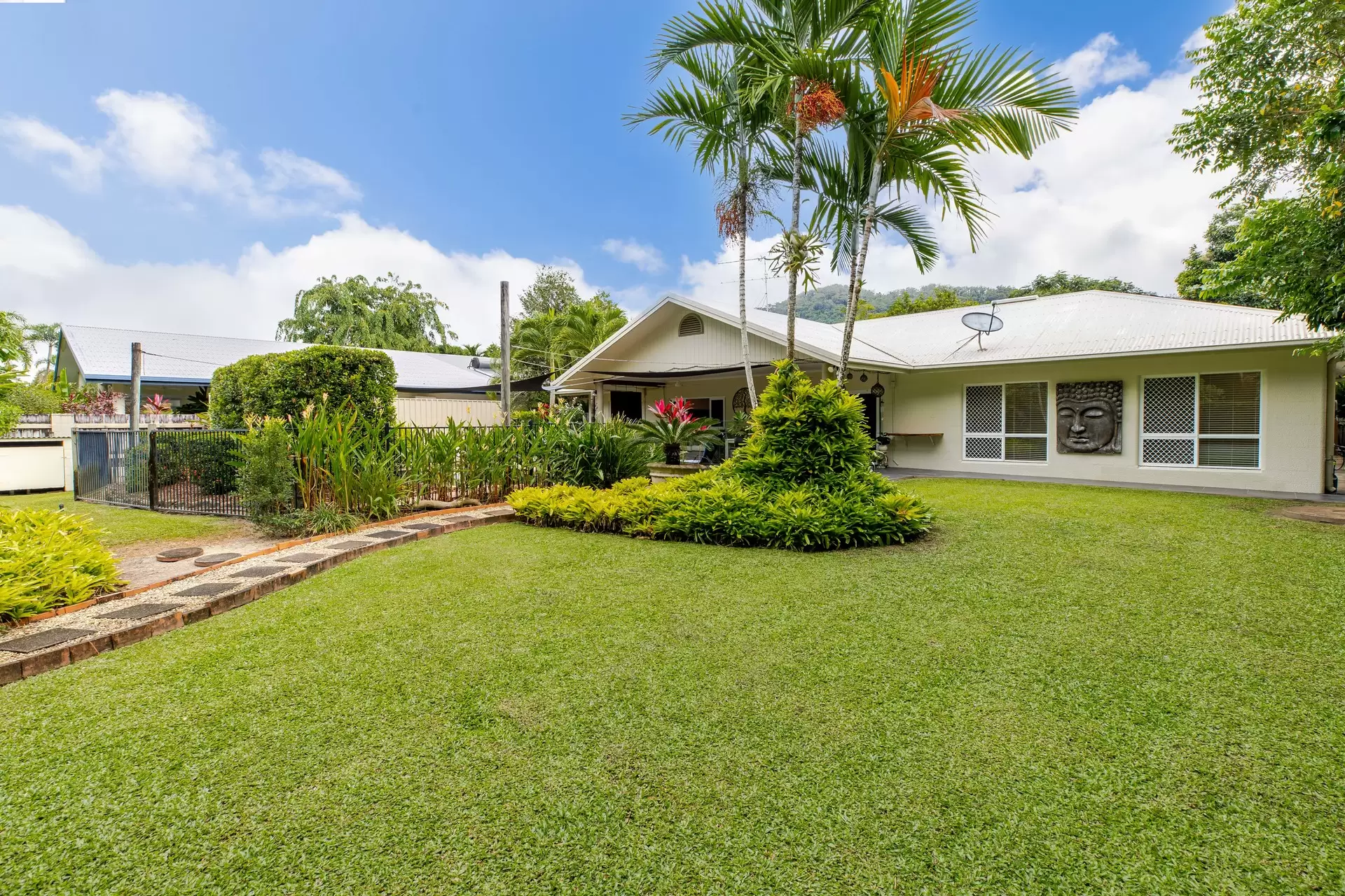 8 Barka Close, Wonga Beach Sold by Queensland Sotheby's International Realty - image 1