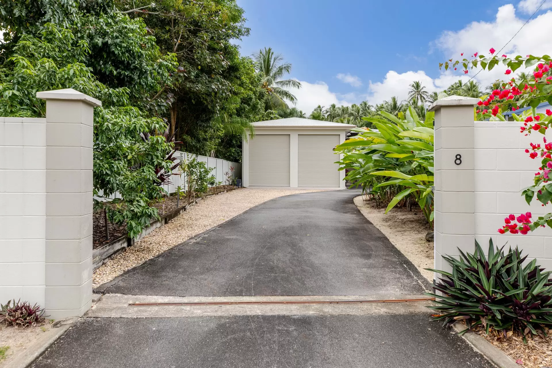 8 Barka Close, Wonga Beach Sold by Queensland Sotheby's International Realty - image 1