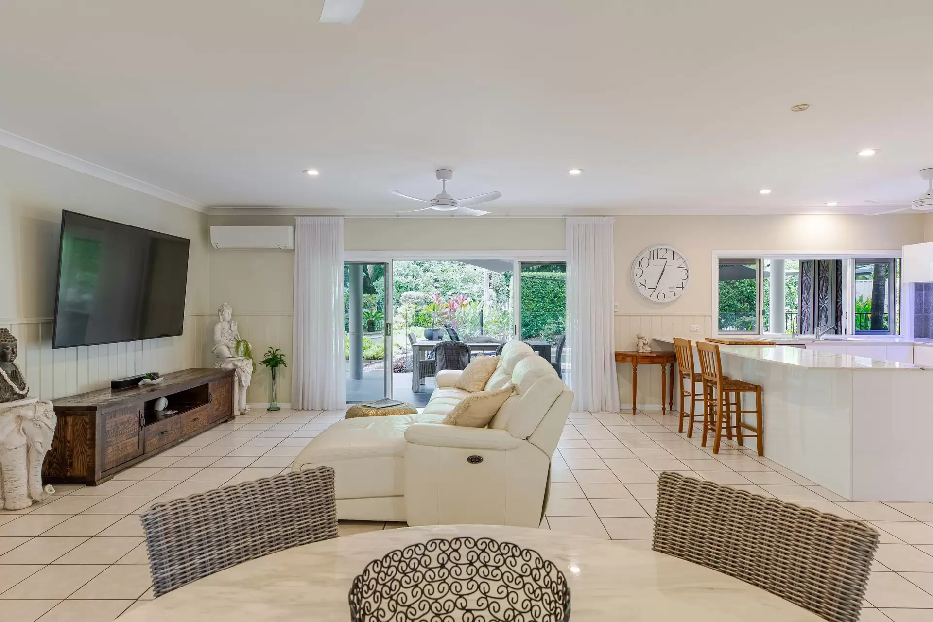 8 Barka Close, Wonga Beach Sold by Queensland Sotheby's International Realty - image 1