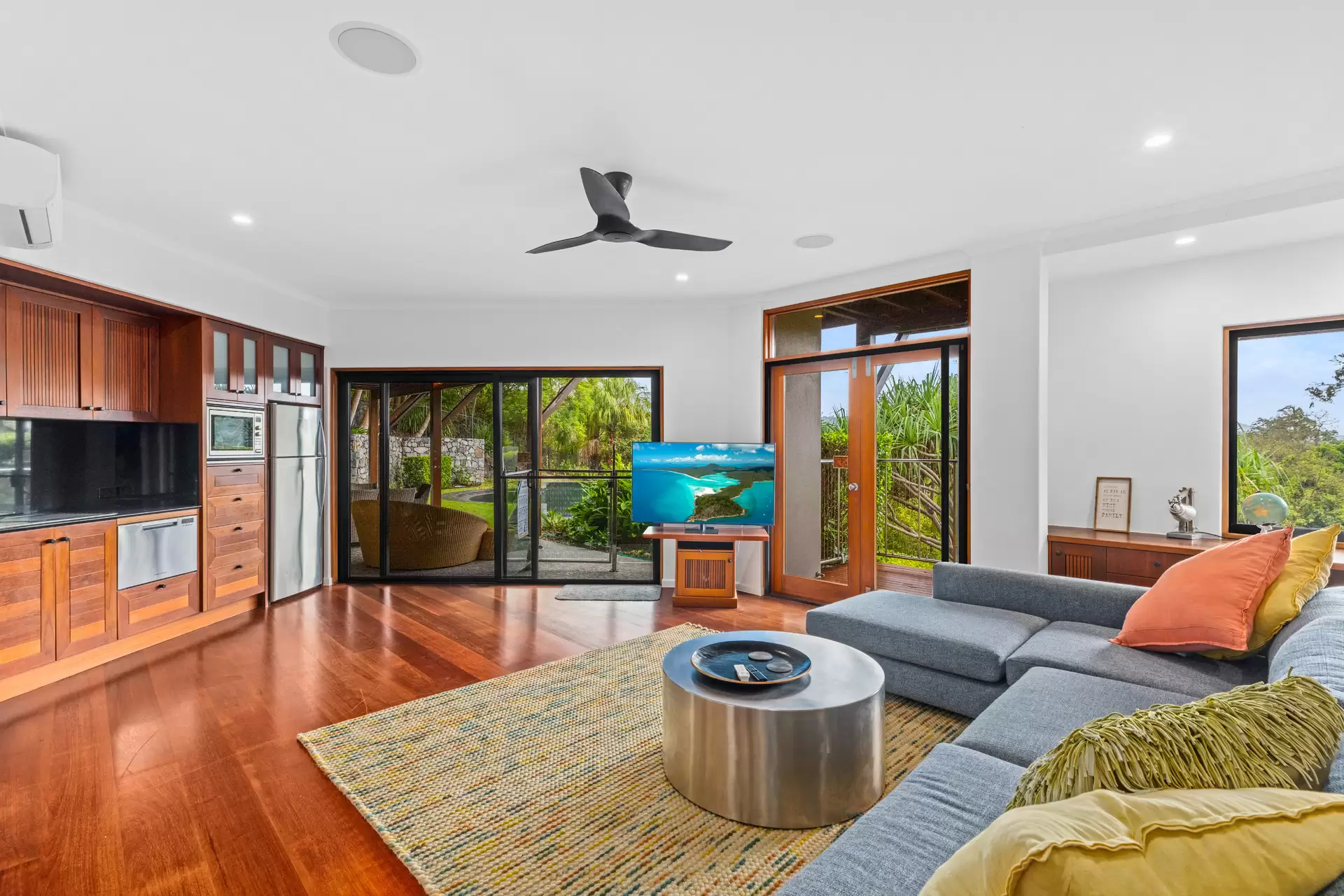 6 Whitsunday Boulevard, Hamilton Island For Sale by Queensland Sotheby's International Realty - image 1