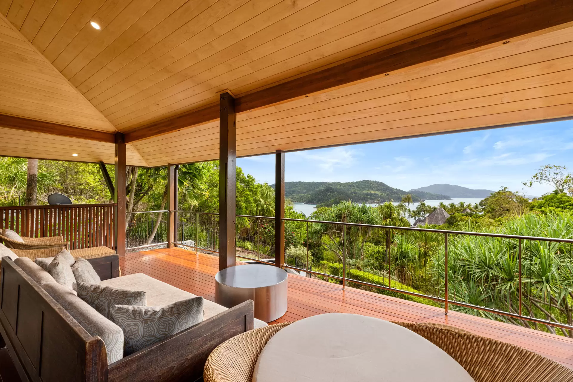 6 Whitsunday Boulevard, Hamilton Island For Sale by Queensland Sotheby's International Realty - image 1