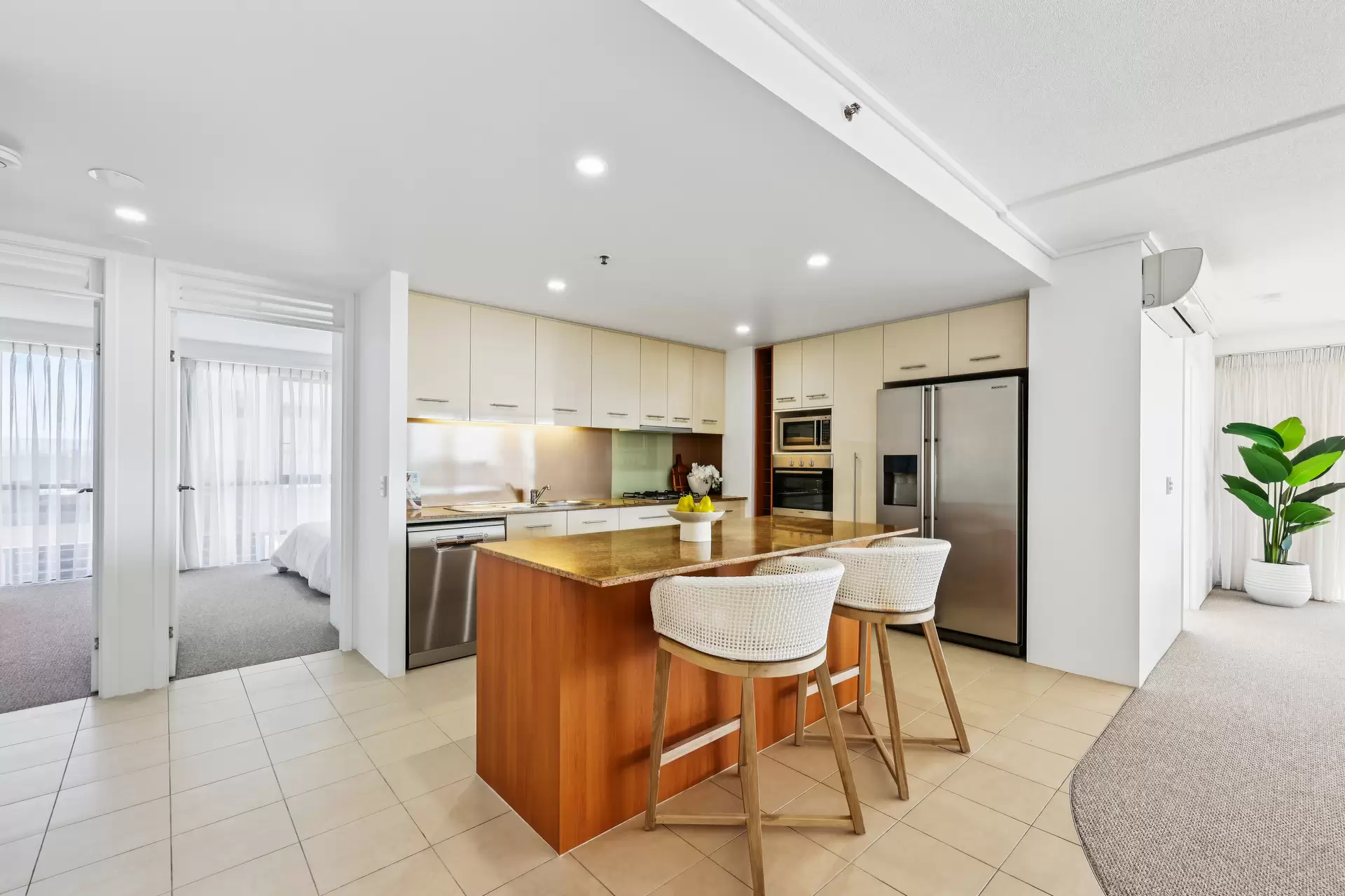 211/105 Scarborough Street, Southport Sold by Queensland Sotheby's International Realty - image 1