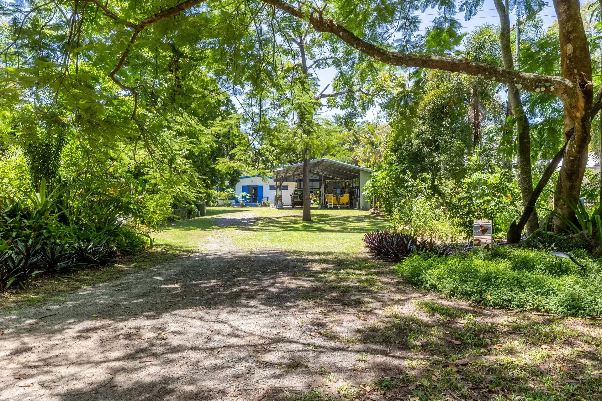 24 Rankin Street, Newell Sold by Queensland Sotheby's International Realty - image 1