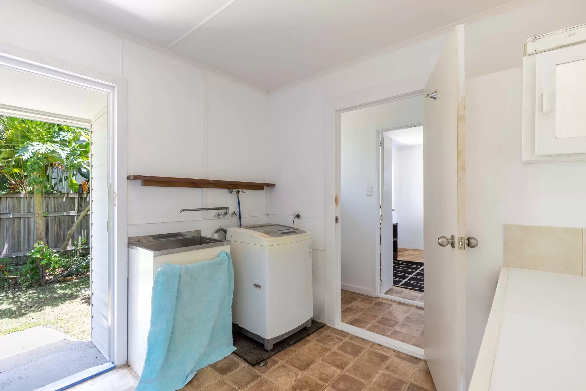 24 Rankin Street, Newell Sold by Queensland Sotheby's International Realty - image 1