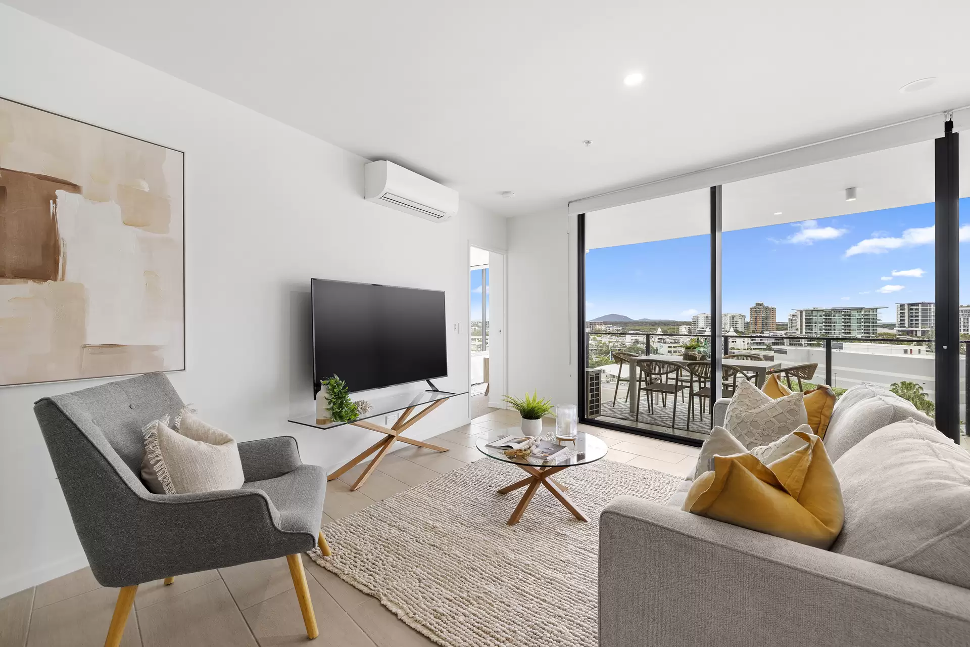 907/9 Market Lane, Maroochydore Sold by Queensland Sotheby's International Realty - image 1