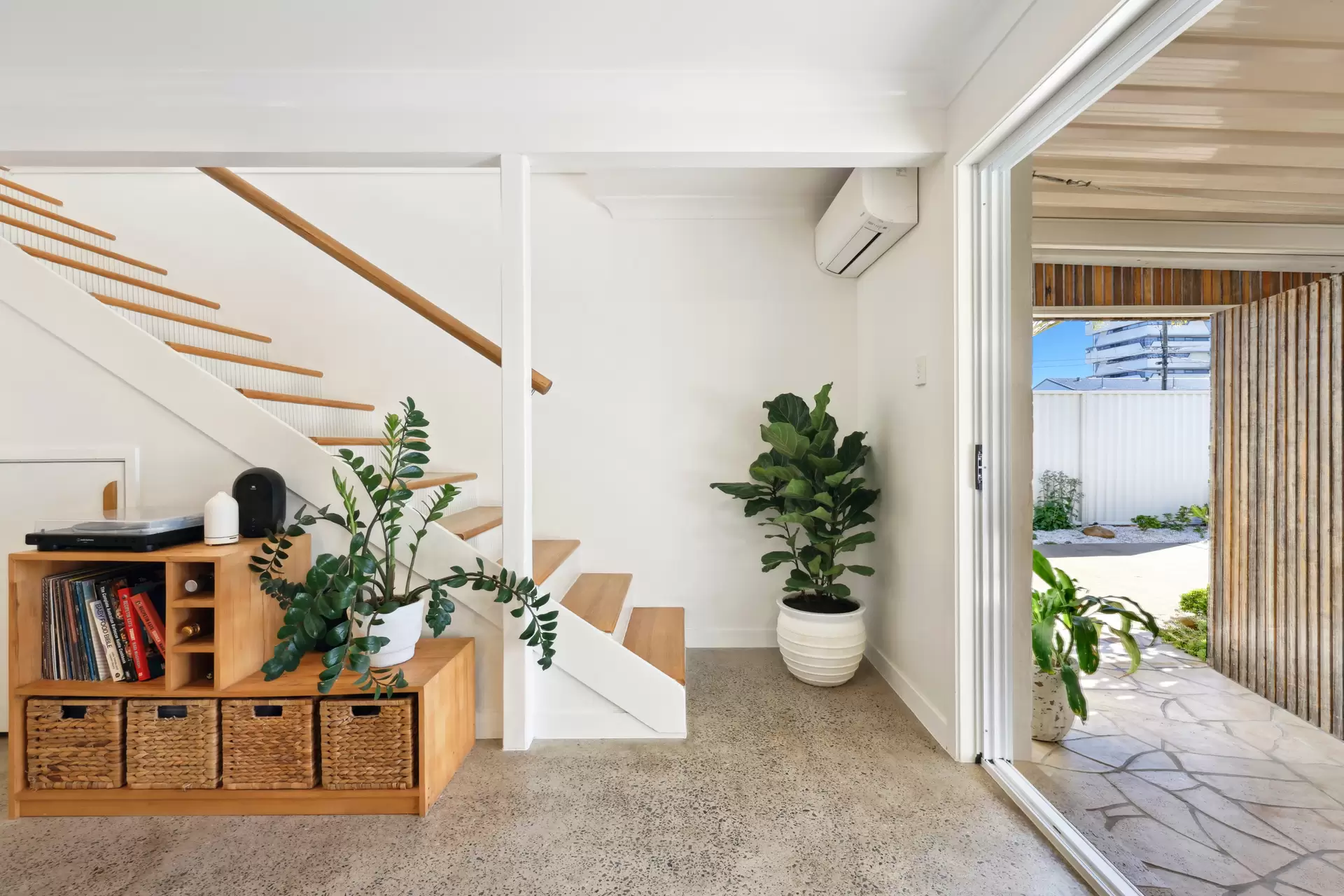 2/1384 Gold Coast Highway, Palm Beach Sold by  - image 1