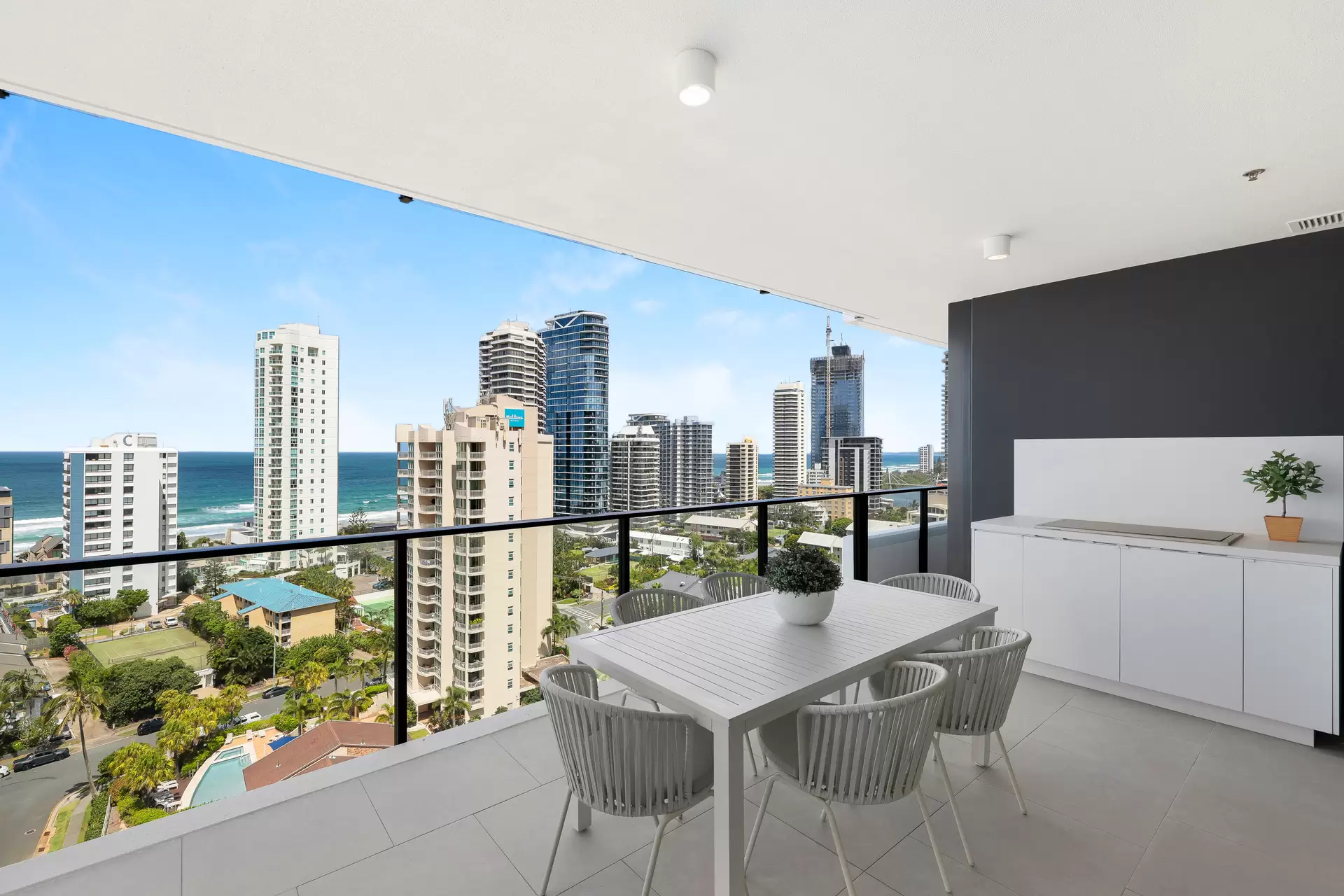 132/25 Woodroffe Avenue, Main Beach Sold by  - image 1