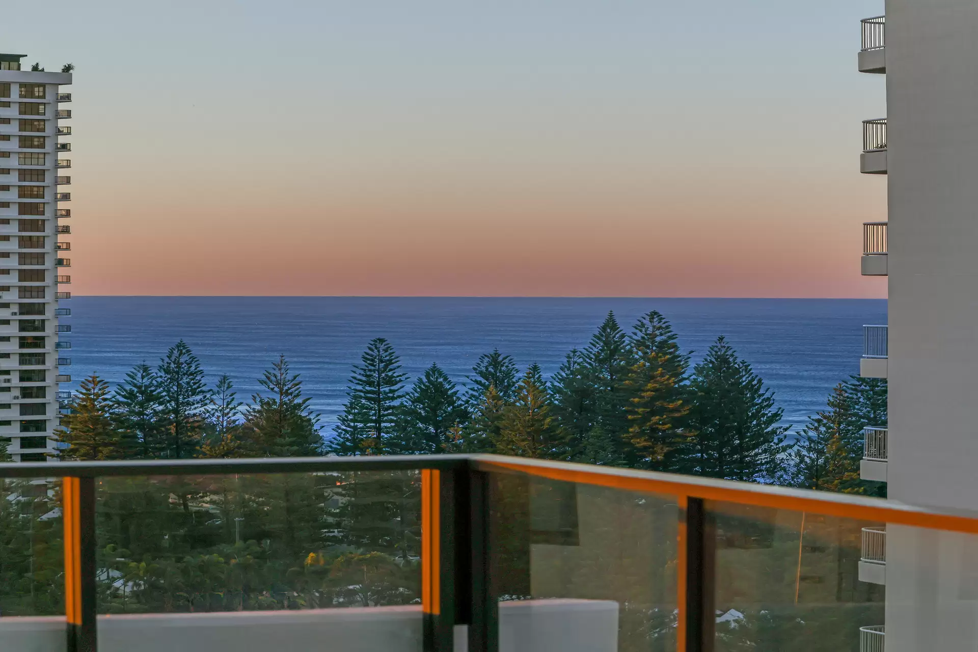 132/25 Woodroffe Avenue, Main Beach Sold by Queensland Sotheby's International Realty - image 1