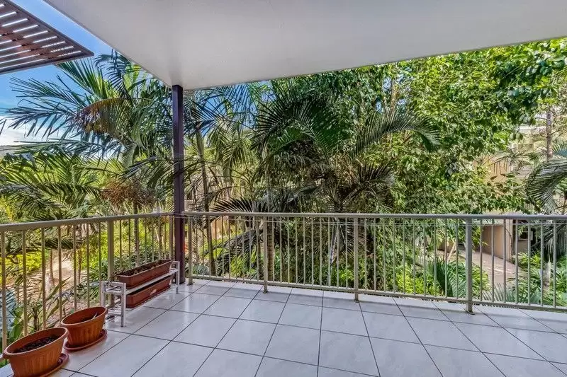 65/21 Shute Harbour Road, Cannonvale Sold by Queensland Sotheby's International Realty - image 1
