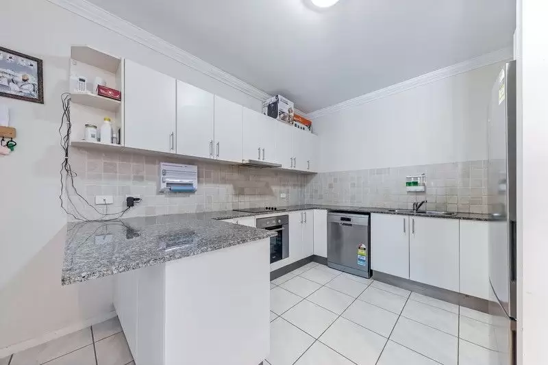 65/21 Shute Harbour Road, Cannonvale Sold by Queensland Sotheby's International Realty - image 1
