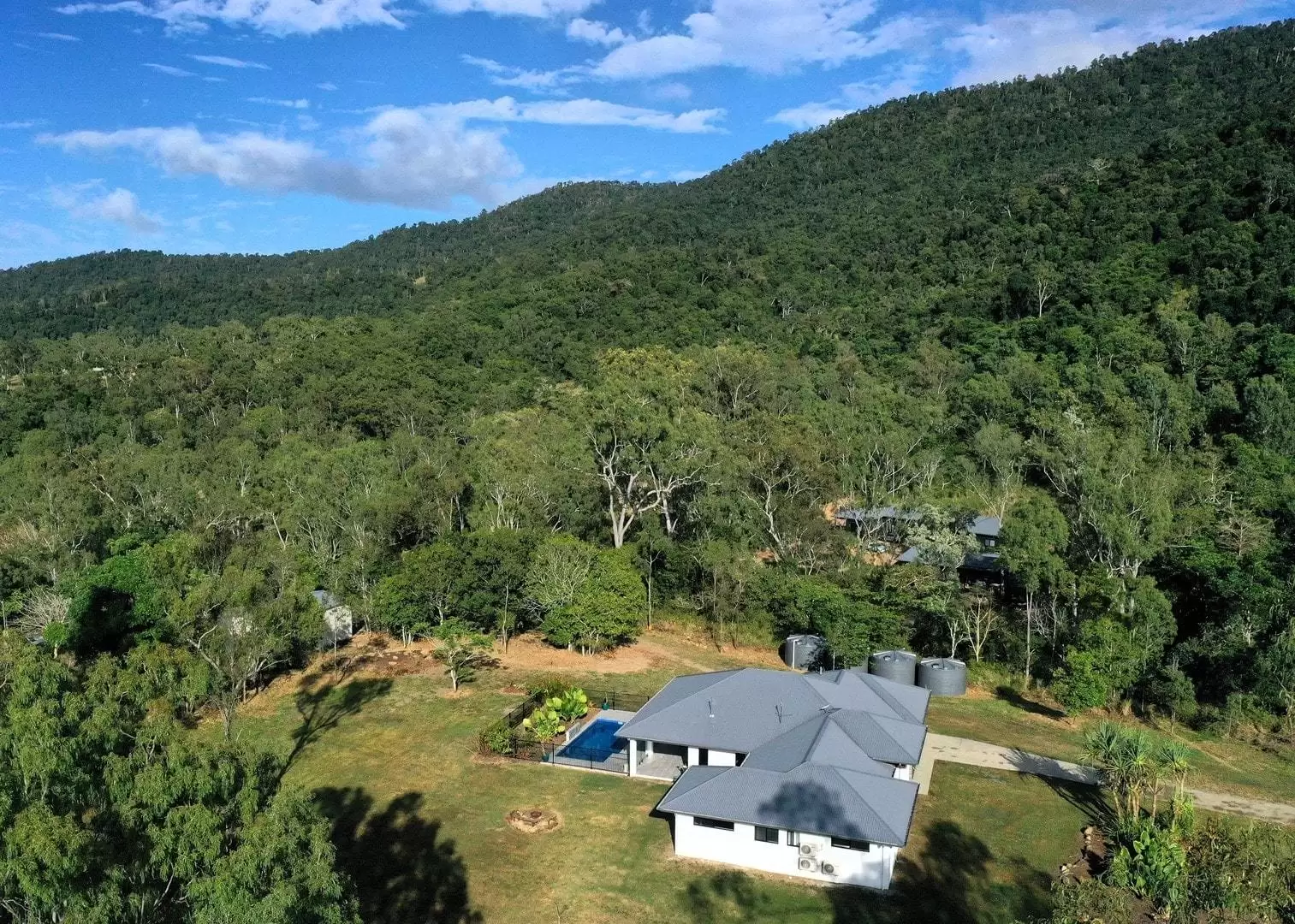 59 Ash Rise, Riordanvale Sold by Queensland Sotheby's International Realty - image 1