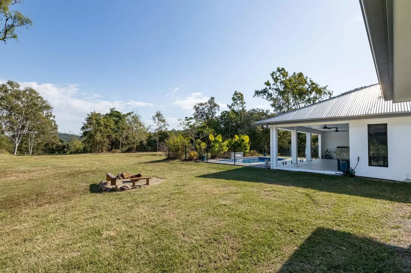 59 Ash Rise, Riordanvale Sold by Queensland Sotheby's International Realty - image 1