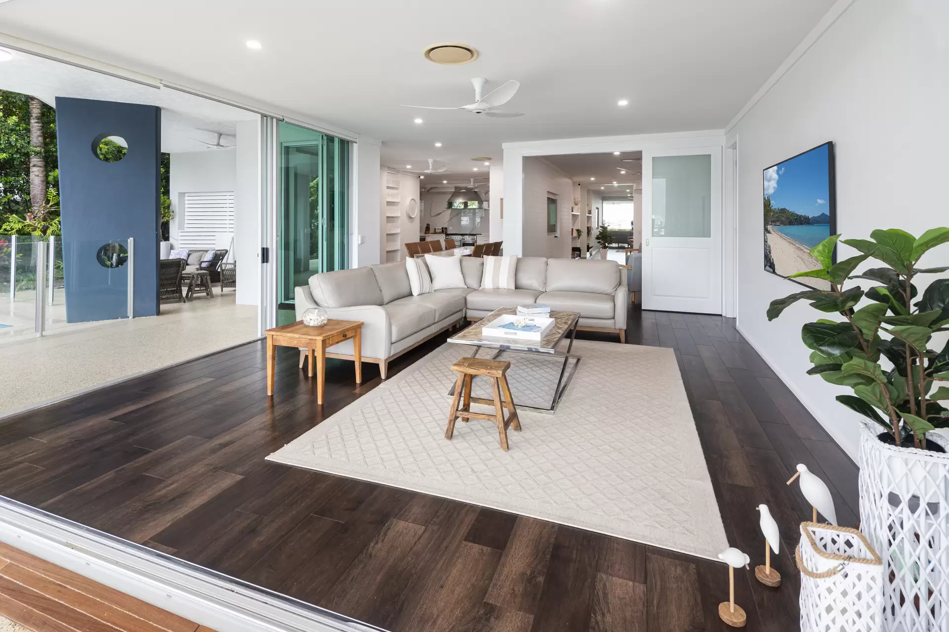 6/1 Airport Drive, Hamilton Island For Sale by Queensland Sotheby's International Realty - image 1