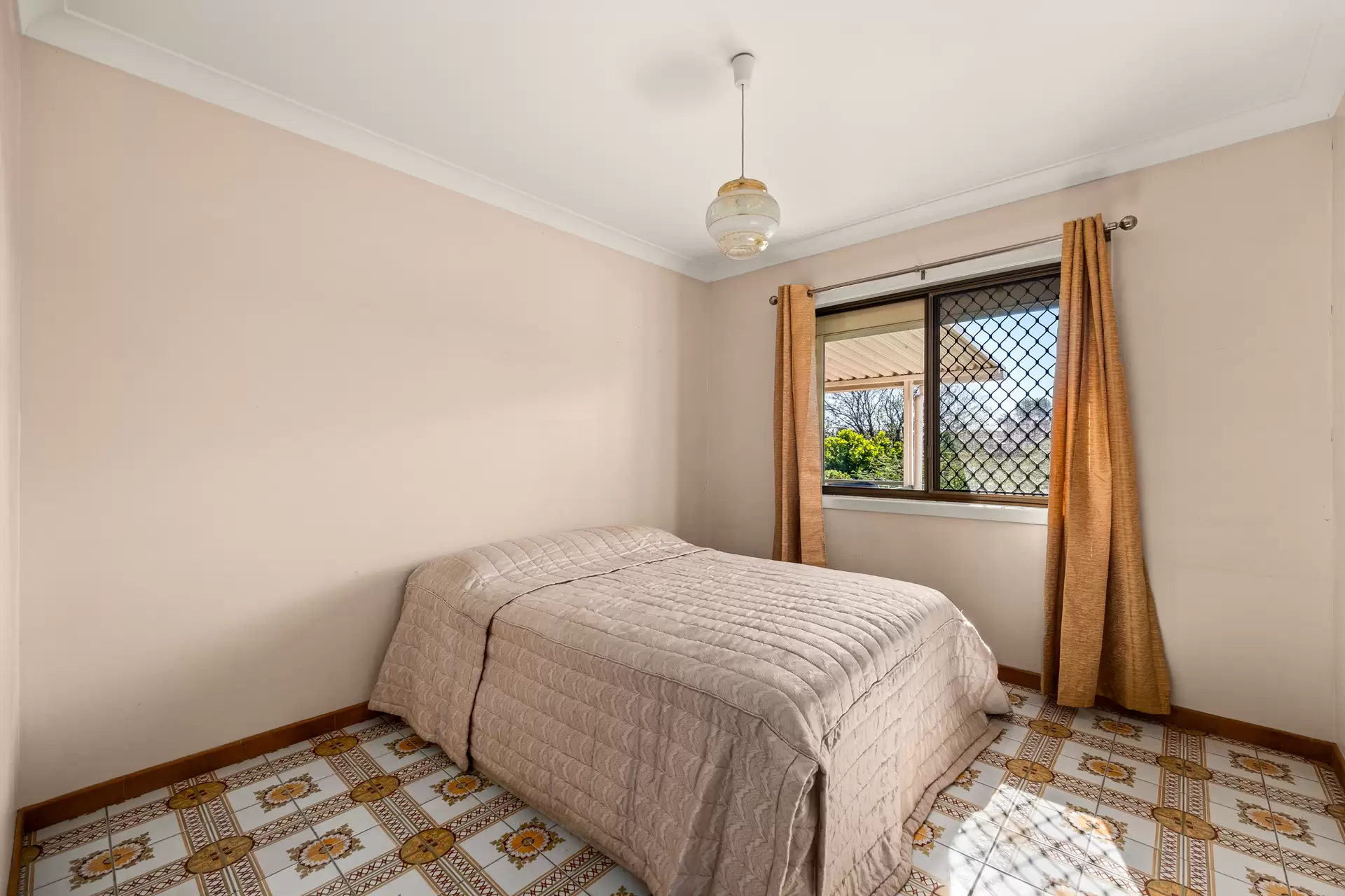 26 Childers Street, Kedron Sold by Queensland Sotheby's International Realty - image 1