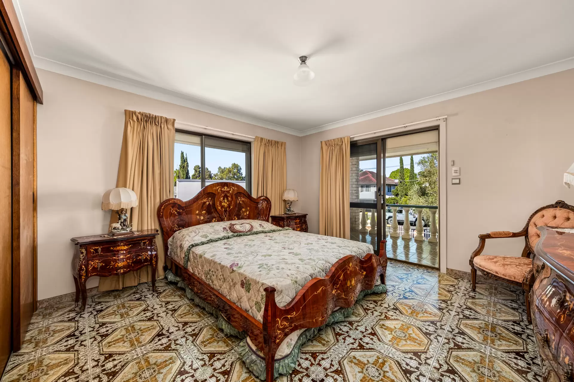 26 Childers Street, Kedron Sold by Queensland Sotheby's International Realty - image 1