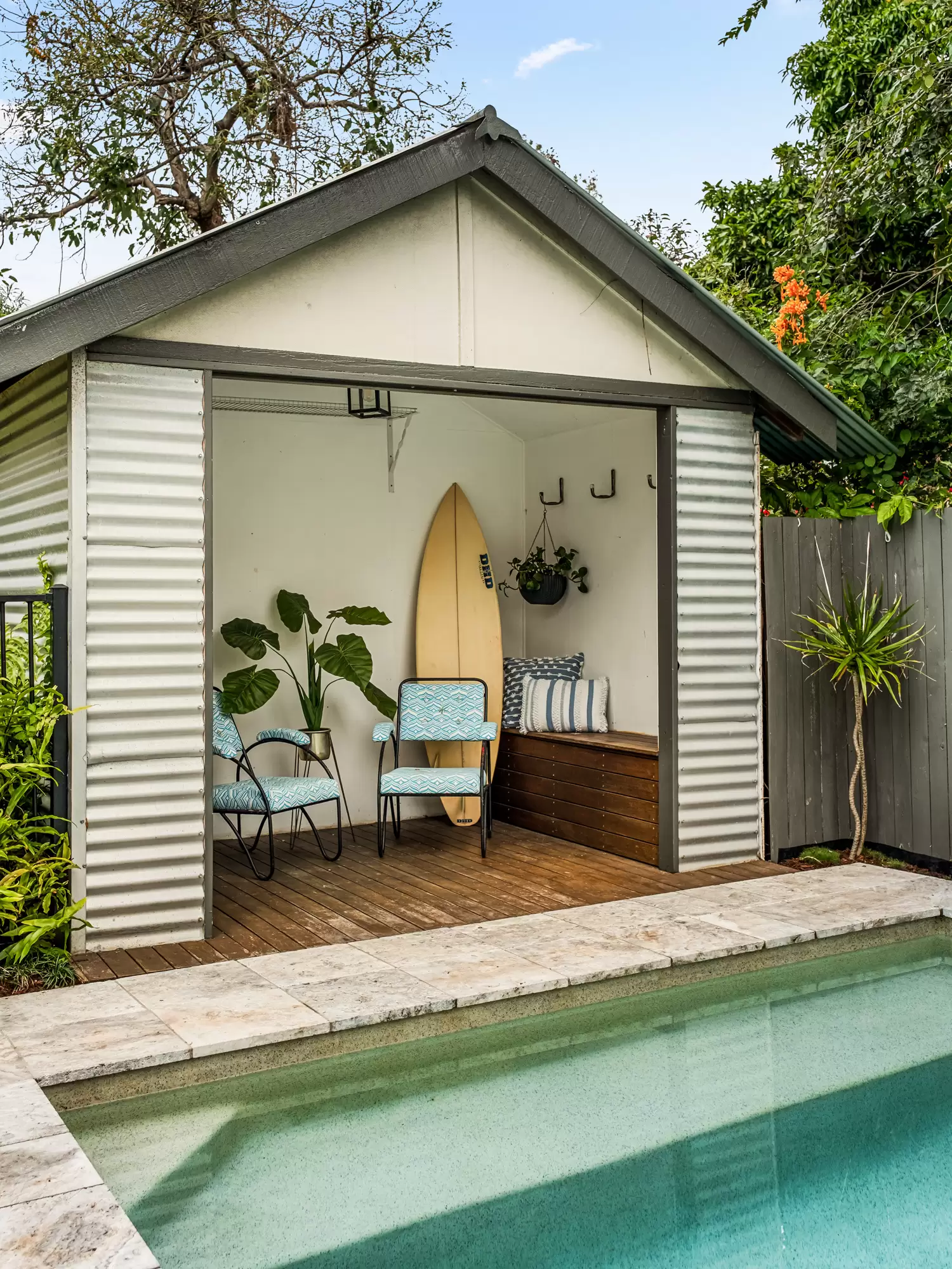 10 Nelson Street, Kalinga Sold by Queensland Sotheby's International Realty - image 1